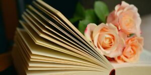 Scopri di più sull'articolo Vogliamo i libri… e anche le rose!